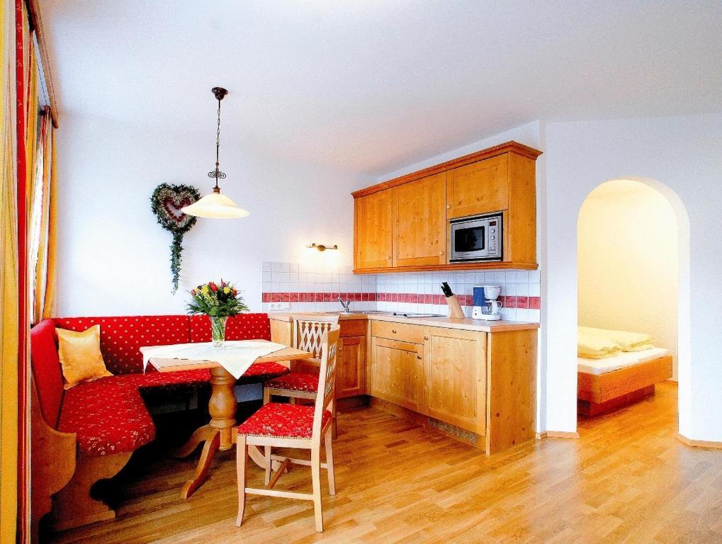 Tonis Appartements Am Achensee Ахенкирьх Экстерьер фото